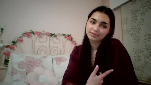 yourbella37 online show from 05.17.26