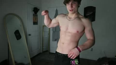 Snapshot of yourbigitalianstallion chatting on 04.25.26 Ben online show from 04.25.26