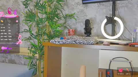 Anna online show from 11.11.25