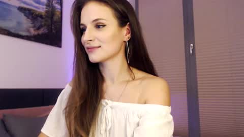 Snapshot of yourdalia chatting on 02.27.25 YourDalia online show from 02.27.25