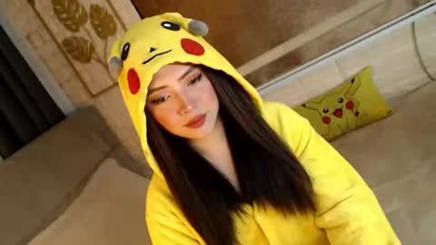 JEN  online show from 01.08.26