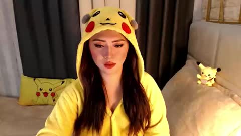 Snapshot of yourdevilsweettsx chatting on 04.18.26 JEN online show from 04.18.26