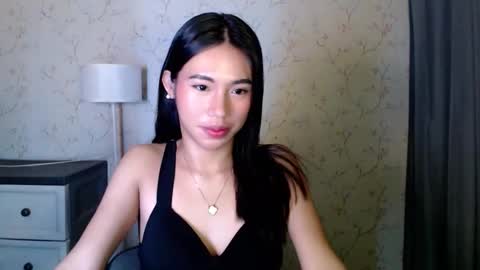Snapshot of yourdreamgirlgwen chatting on 06.10.26 GWENI online show from 06.10.26