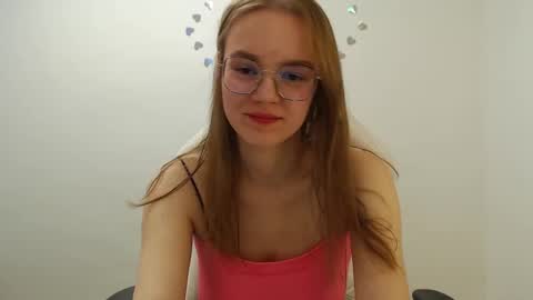 Lana online show from 10.04.25