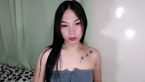 Snapshot of yourfantasy_girl chatting on 07.29.26 jenlie online show from 07.29.26