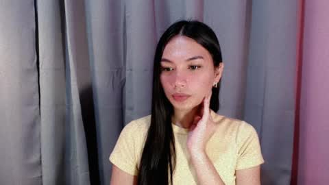 Snapshot of yourfantasy_girl chatting on 08.02.26 jenlie online show from 08.02.26