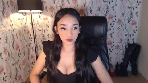 Snapshot of yourfavoratemaureen chatting on 01.23.25 maureen love you online show from 01.23.25