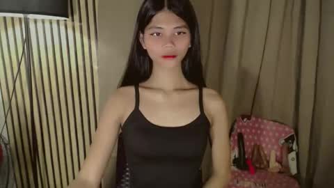 Vivian online show from 02.16.26