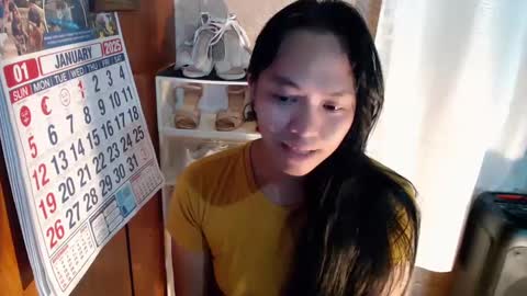 Snapshot of yourfiercequeenalexia chatting on 12.21.24 Alexia online show from 12.21.24