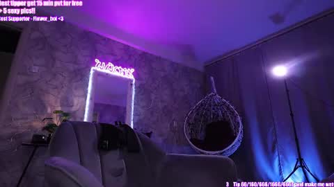 Snapshot of yourinkeddream chatting on 06.28.26 Aleksandra online show from 06.28.26