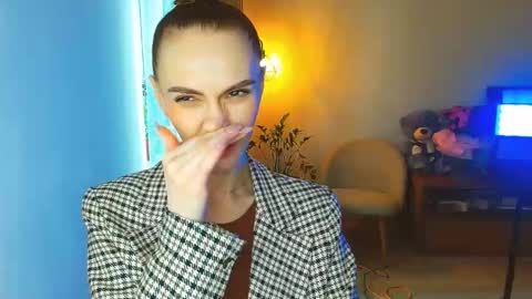 Snapshot of yourladysunshine chatting on 03.20.26 Ksyusha online show from 03.20.26