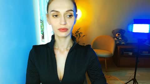 Snapshot of yourladysunshine chatting on 04.01.26 Ksyusha online show from 04.01.26