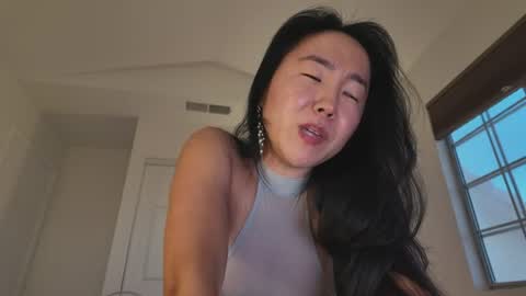 Snapshot of yourlovelykgirlfriend chatting on 06.11.26 J i w o n online show from 06.11.26