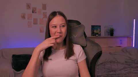Nikol online show from 10.06.25