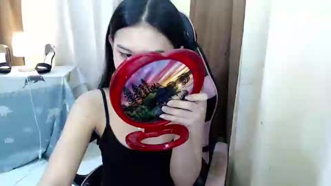 your lovely Dina online show from 03.06.25