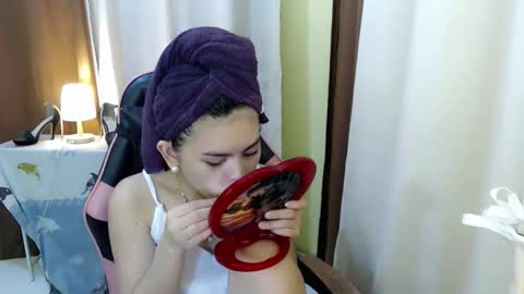 your lovely Dina online show from 09.17.25