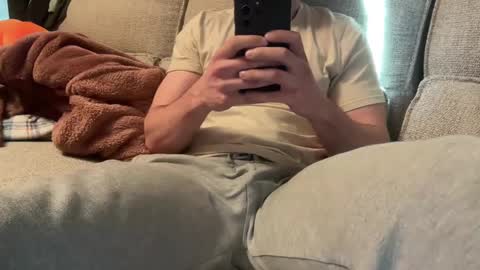 Snapshot of yourloyalpuppy chatting on 09.25.25 yourloyalpuppy online show from 09.25.25