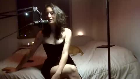 Snapshot of yourmistresslucia chatting on 08.04.26 yourmistresslucia online show from 08.04.26