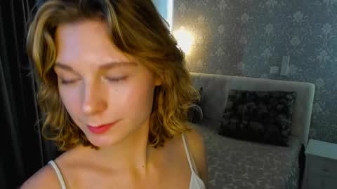 Snapshot of yourmuseee chatting on 02.03.26 Sonya online show from 02.03.26