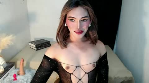 TIFFANY SUCKING QUEEN online show from 05.14.26