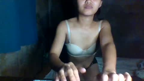 yourqueen1101 online show from 04.10.26