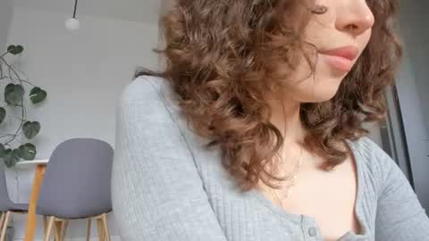 Snapshot of yours_meyy chatting on 07.19.26 youre meyy online show from 07.19.26