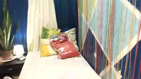 Snapshot of yoursexdivaxxx chatting on 12.13.24 Nica Trocio online show from 12.13.24