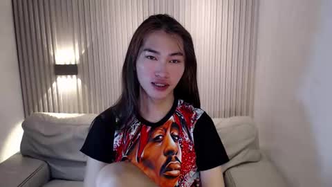 Snapshot of yoursexservice chatting on 12.16.25 online show from 12.16.25