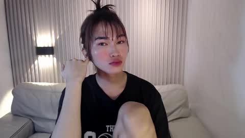 Snapshot of yoursexservice chatting on 12.19.25 online show from 12.19.25