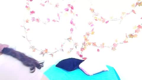 Snapshot of yoursexy18lover chatting on 06.15.26 Lina and roberth online show from 06.15.26
