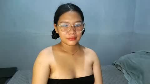 yoursexy_reb online show from 02.27.26