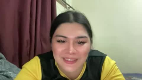 Snapshot of yoursexytowngirl chatting on 04.19.26 LALA online show from 04.19.26