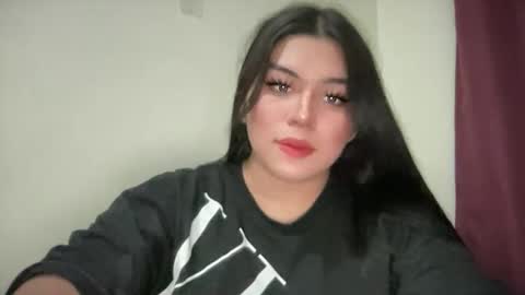 Snapshot of yoursexytowngirl chatting on 04.23.26 LALA online show from 04.23.26