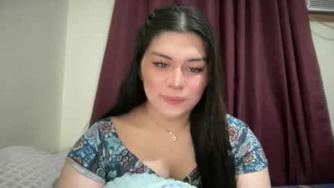 Snapshot of yoursexytowngirl chatting on 04.24.26 LALA online show from 04.24.26