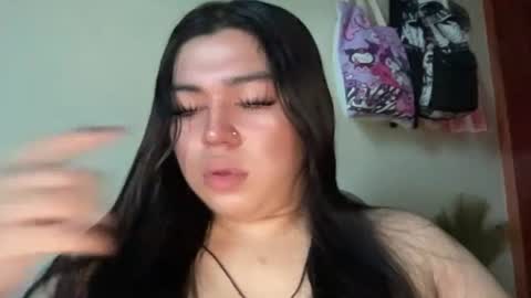 Snapshot of yoursexytowngirl chatting on 05.27.26 LALA online show from 05.27.26