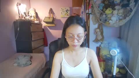Snapshot of yourshy_cess chatting on 04.07.26 Cess online show from 04.07.26