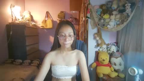 Snapshot of yourshy_cess chatting on 04.22.26 Cess online show from 04.22.26