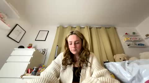 Snapshot of yoursofiablack chatting on 10.15.25 yoursofiablack online show from 10.15.25