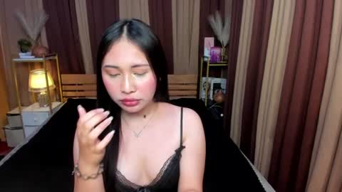 Snapshot of yoursubmissivegirl_zoe chatting on 06.25.26 submissive and slave girl online show from 06.25.26