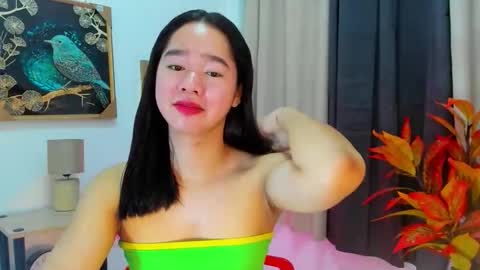 yourtinybunny online show from 11.24.25