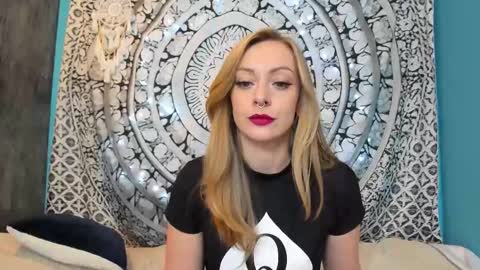 YourVenus00 -Follow my OF online show from 11.29.25