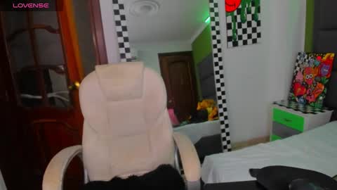 Snapshot of yourvirtualgirlfriennd chatting on 02.20.26 GI online show from 02.20.26
