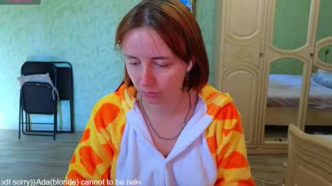 Sweet Sasha online show from 10.24.25