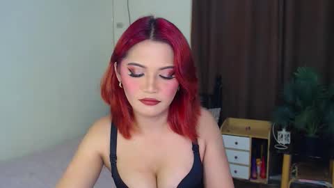 Snapshot of youungsextdeity chatting on 09.28.25 cathy online show from 09.28.25