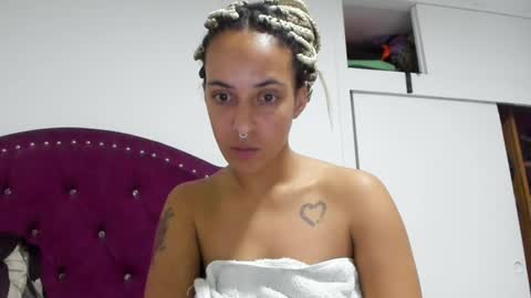 Snapshot of youwishtobeme chatting on 12.30.24 elizabeth ju online show from 12.30.24