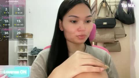 Snapshot of yrdrmgrl_jennie26 chatting on 04.01.26 yrdrmgrl_jennie26 online show from 04.01.26