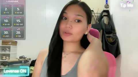 Snapshot of yrdrmgrl_jennie26 chatting on 04.29.26 yrdrmgrl_jennie26 online show from 04.29.26