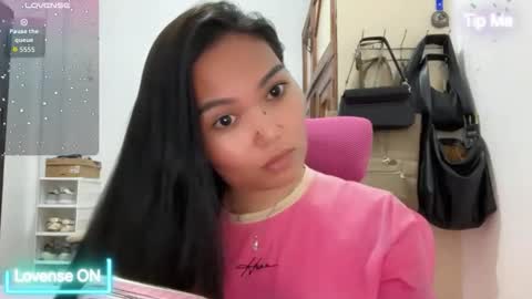 Snapshot of yrdrmgrl_jennie26 chatting on 05.02.26 yrdrmgrl_jennie26 online show from 05.02.26