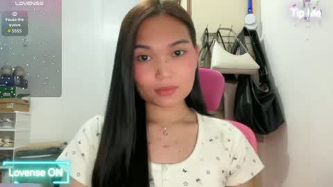 Snapshot of yrdrmgrl_jennie26 chatting on 06.29.26 yrdrmgrl_jennie26 online show from 06.29.26