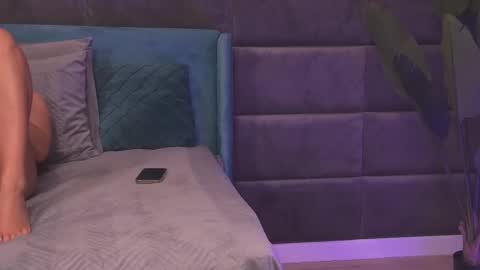 Foxie online show from 09.19.25